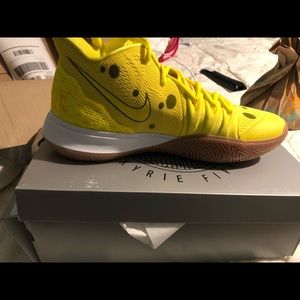Spongebob kyrie 5